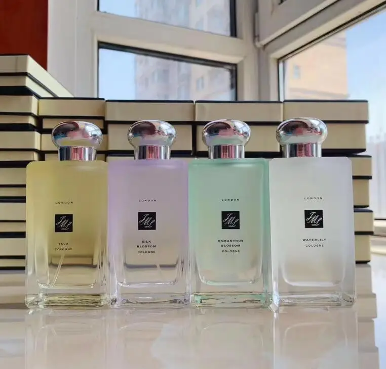 

New Date High quality perfume unisex men women long lasting wood floral natural taste for men women fragrances 554