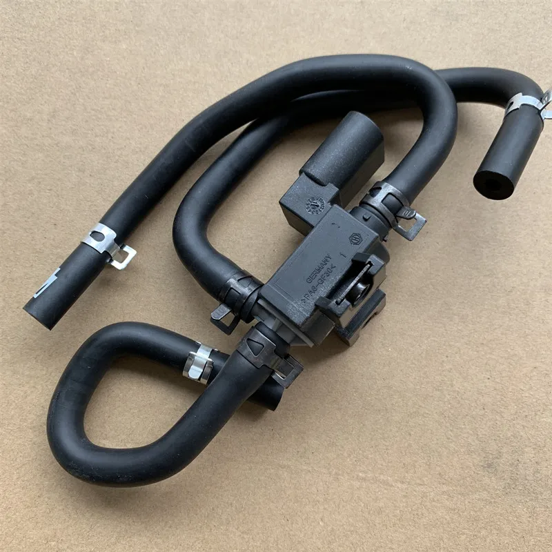 

1Pcs Turbocharger Boost Solenoid Valve For Jetta Golf Passat CC Tiguan A3 A4 A6 A8 TT EA888 2.0TFSI 06F 906 283 F 06F906283F