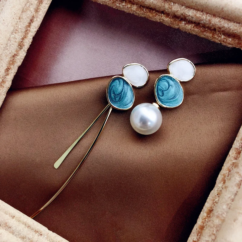 Женские асимметричные серьги-капли с эмалью серьги геометрическим рисунком