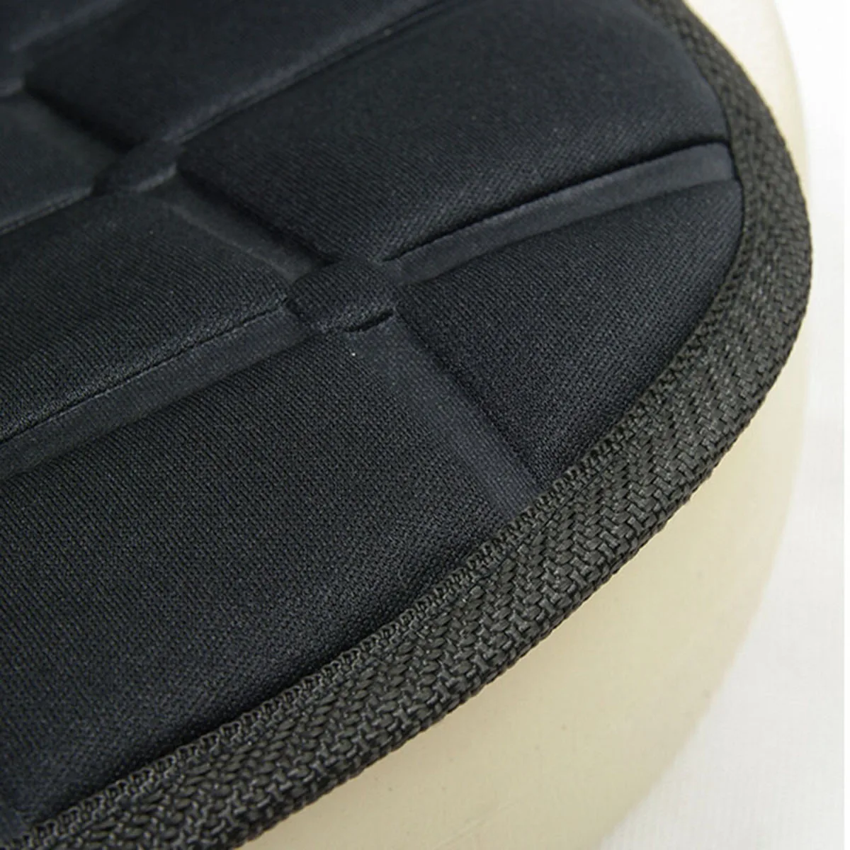 

2pcs 12V Car Seat Heater Heated Cushion Winter Vehicles Seat Warmer Cover with High/Low Temp Switch Black