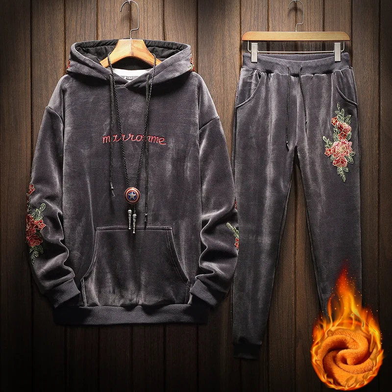 Мужской зимний спортивный костюм с принтом бархатным утеплителем толстовка