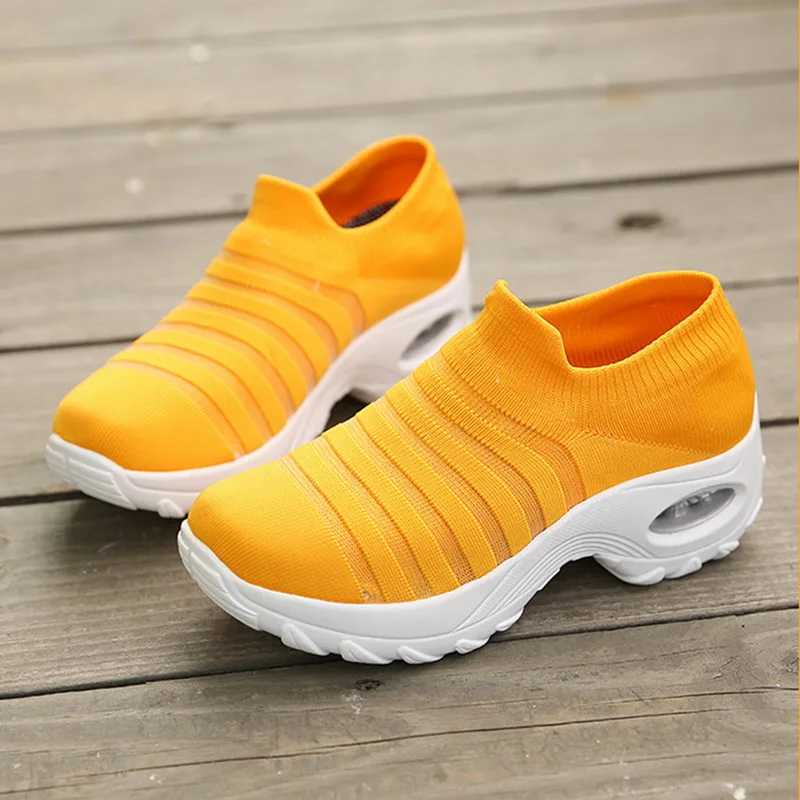 Женские кроссовки на вулканизированной подошве сникерсы воздушной подушке