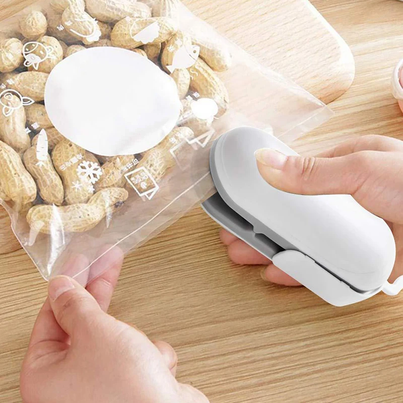

Vacuum Sealing Machine Food Packer Food Storage Preservation Automatic Including 15Pcs Bags Household
