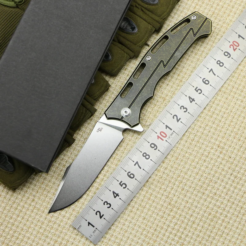 

CH Knife #3009 Flipper ball bearing folding knife D2 blade Titanium handle outdoor camping hunting pocket Knives EDC tools