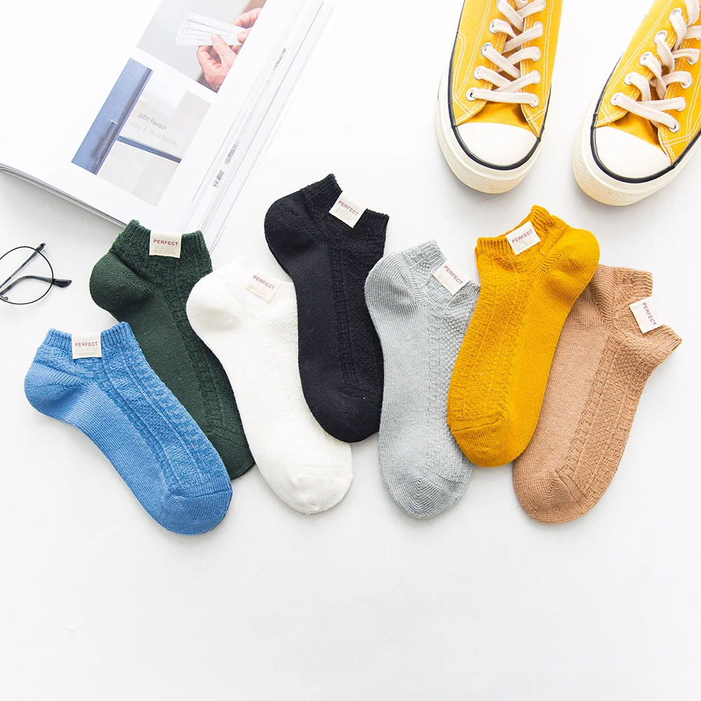 

Boat socks men's Cotton College Korean spring and summer thin socks solid color anti-skid shallow socks solid color standard tid