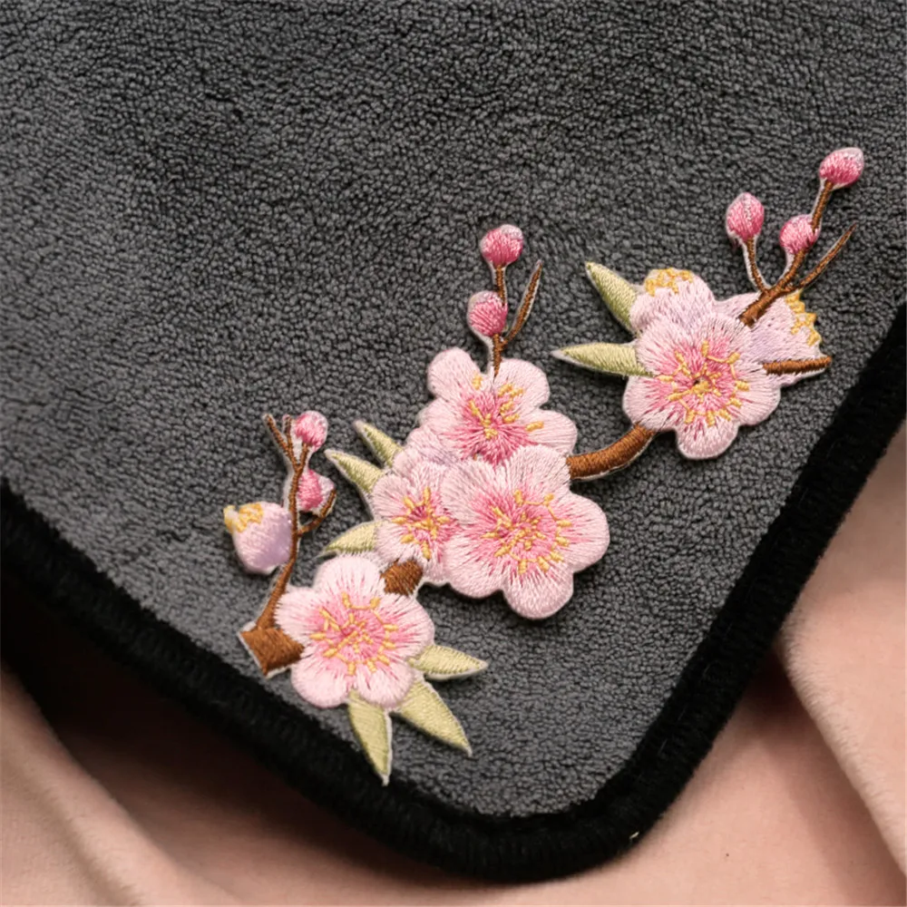 Вышитые аппликации для одежды аксессуары цветы | Дом и сад