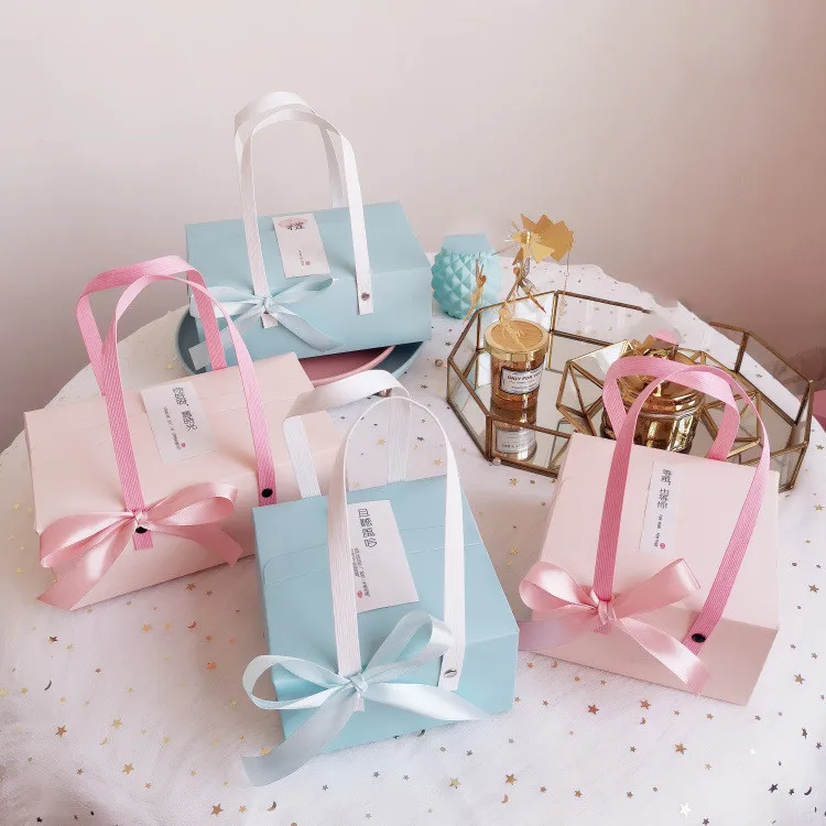 

Pink/Blue Portable Paper Boxes Sugar Containers Handmade Biscuit Boxes Wedding Birthday Party Gift Packaging Supplies Cases Dec