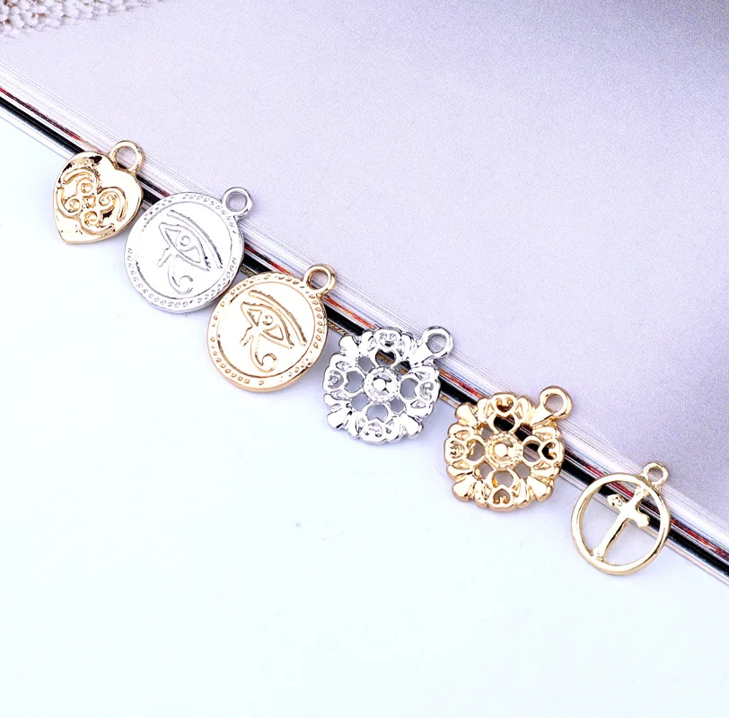 10 шт. Ретро стиль сглаза любовь крест монета кулон ювелирные изделия аксессуары