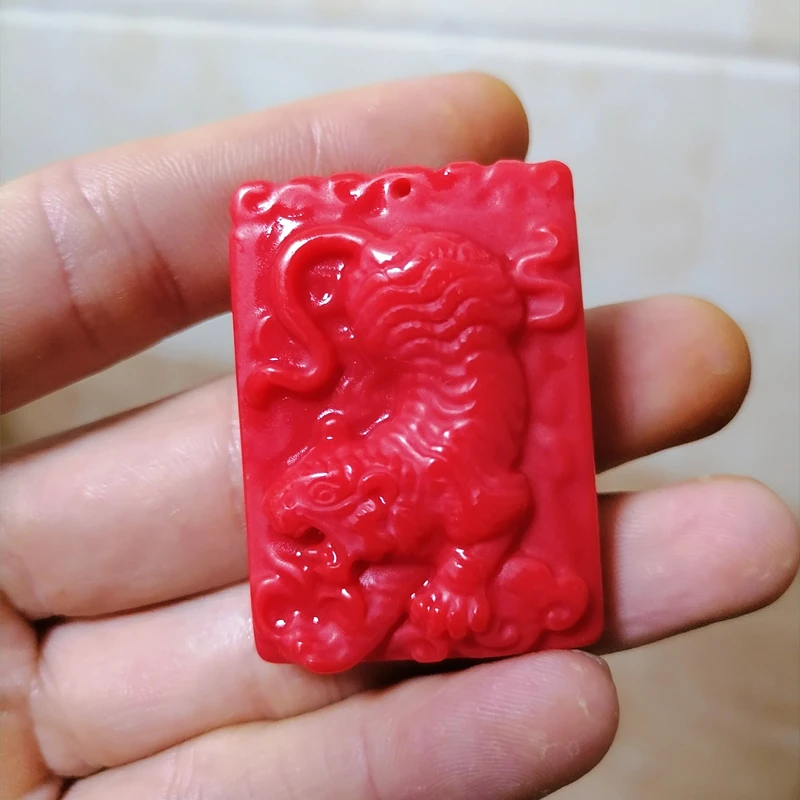 

Natural Red Hand-carved Tiger Jade Pendant Fashion Boutique Jewelry Men and Women Zodiac Tiger Necklace Gift Accessories