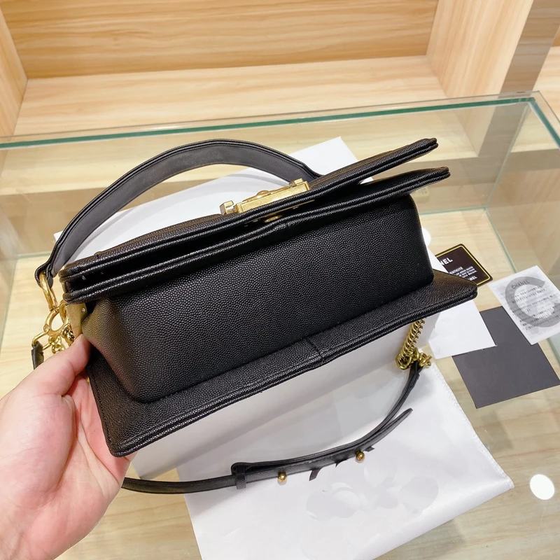 

With Logo Autumn and Winter Texture Leather Bags for Women Fashionable and Versatile Simple Rhombus Chain Crossbody Bag