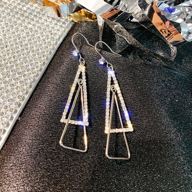 S925 Серебряная игла, модные геометрические серьги, Преувеличенные стразами и цирконием, треугольная длинная секция, золотые серебряные женские серьги