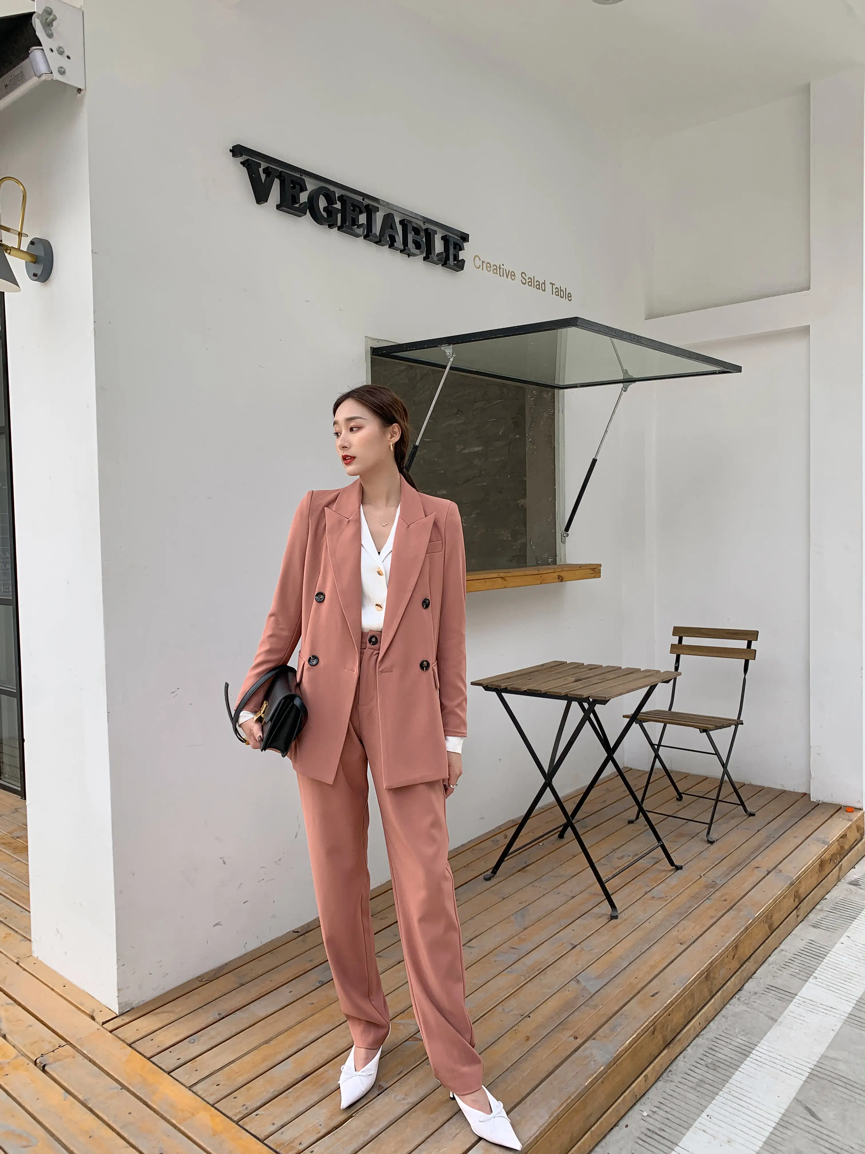 Весенний модный блейзер для досуга костюмы женский темпераментный Тонкий костюм
