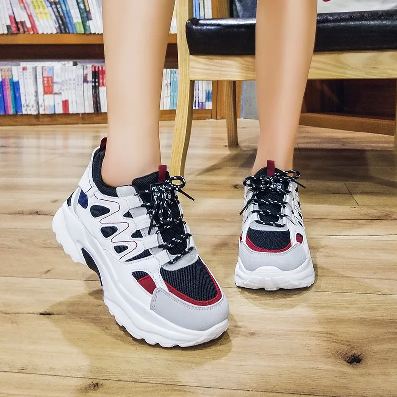 Женская повседневная обувь на шнуровке с круглым носком вулканизированной