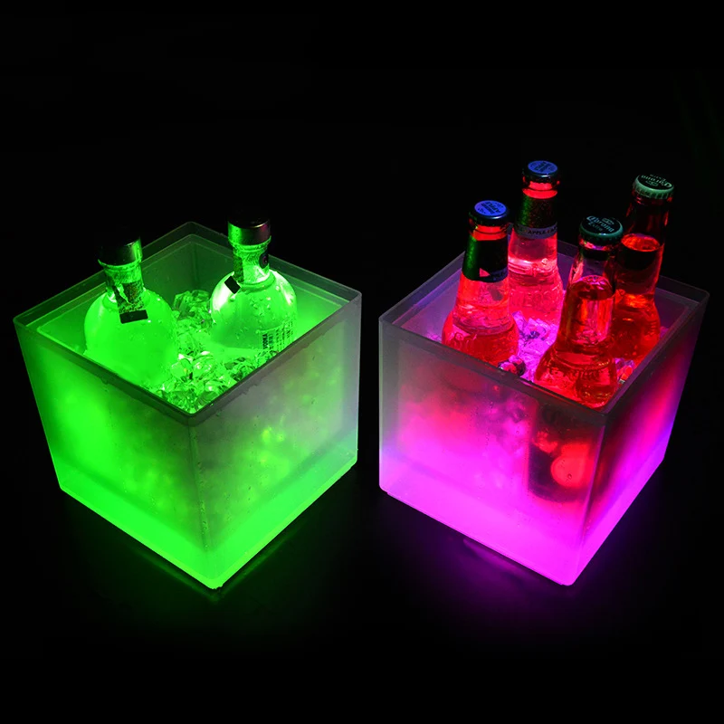 

LED Ice Bucket Wine Cooler Colors Changing Champagne Wine Bucket for Party Home Bar G10