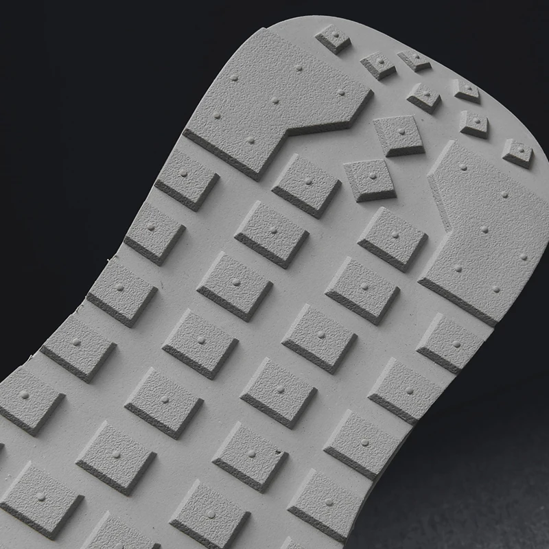 

2021 New Arrival Suede Lace Up Men Causal Shoes Male Spring Men Casual Light Sneakers Non-Slip Flats Breathable Golf Shoes