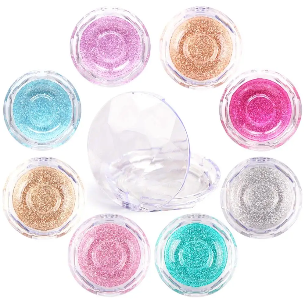 Прозрачный пластиковый чехол с прозрачной крышкой для ресниц цвет серебристый