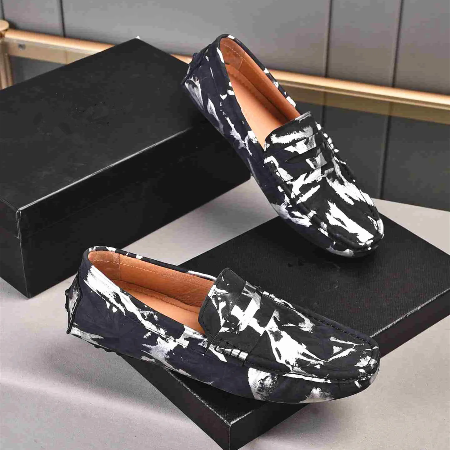 

2021 Spring Autumn New Men Peas Shoes Korean Style Fashion Low-Top Shoes Lazy Men Casual Outside Driving Shoes Black and White