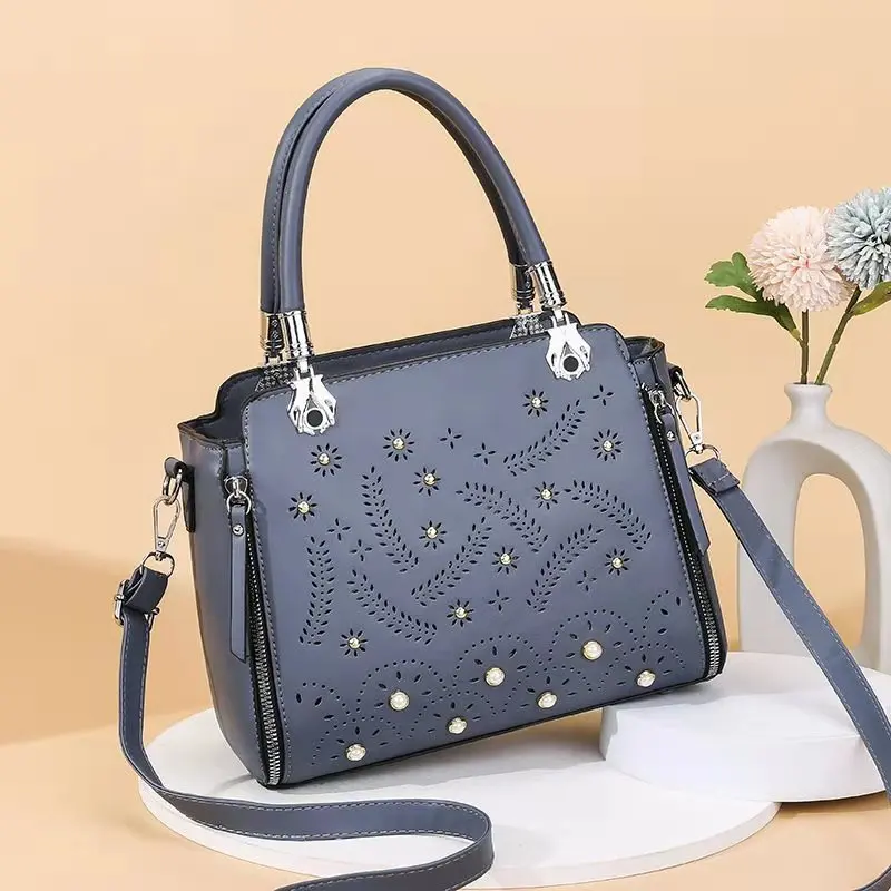

2021 Fashion Casual Luxury Designer Women Large-capacity Handbag Hollow Pearl Shoulder Crossbody Ladies Purses Bolsos Para Mujer