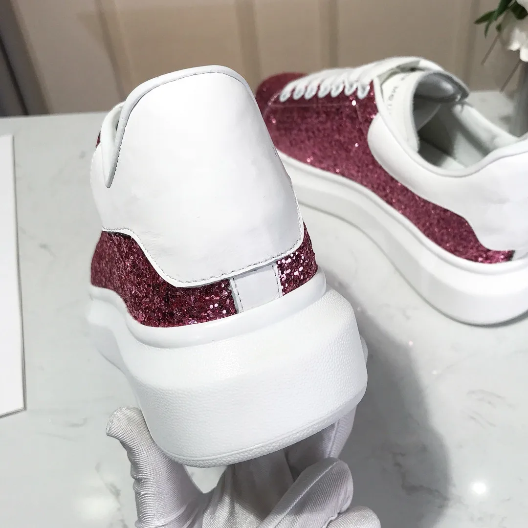 

Famous Luxury Designer Brand Little white shoes female flat sports Red sequins women's platform shoes With Original Brand Box