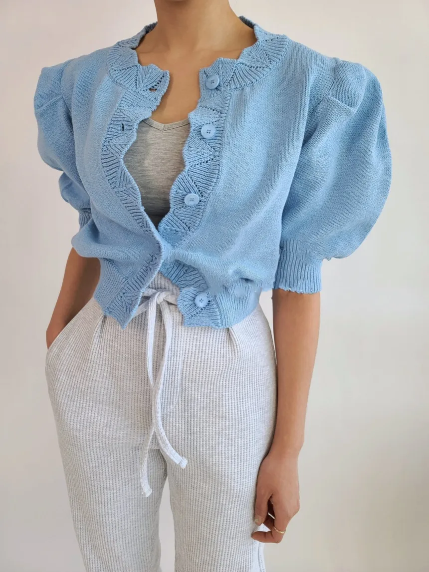 

Pure color lace tie clasp hubble-bubble sleeve knit