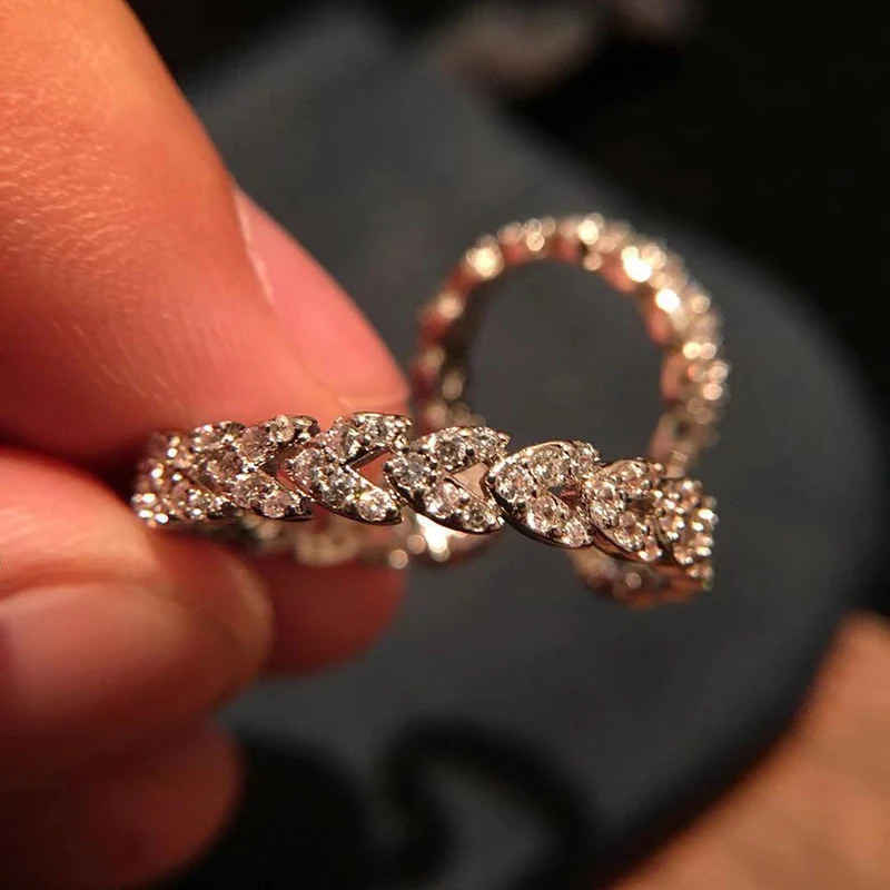 Женские серьги со вставками из фианита E900|Серьги-гвоздики| |