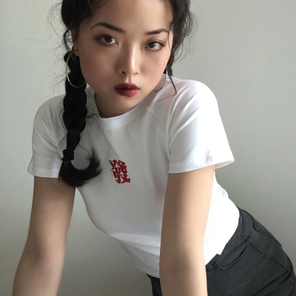 Новая летняя женская футболка с коротким рукавом китайской вышивкой тонкие