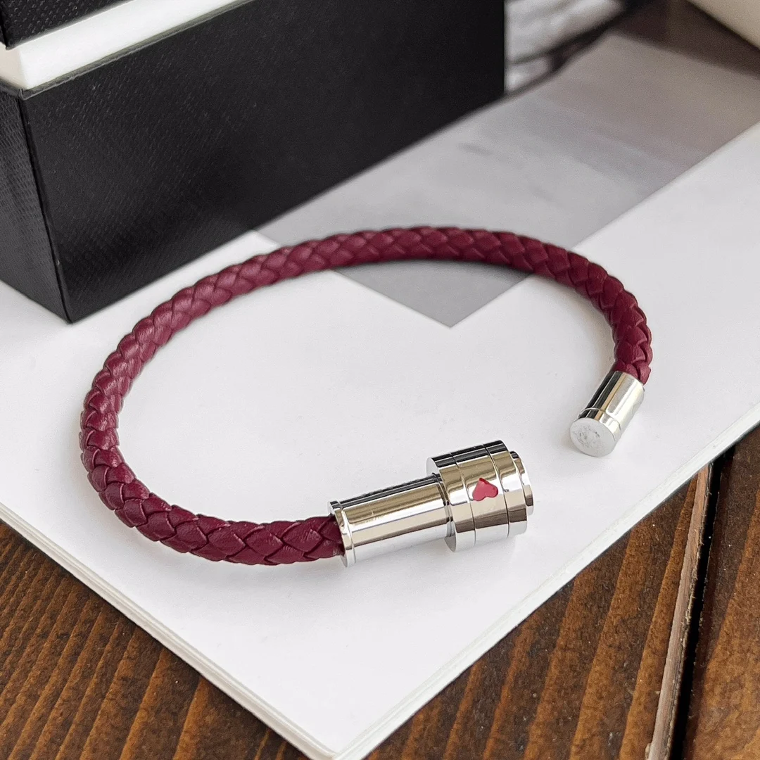 Handmade Fashion Simple Spade Heart Magnetic Clasp Leather Bracelet