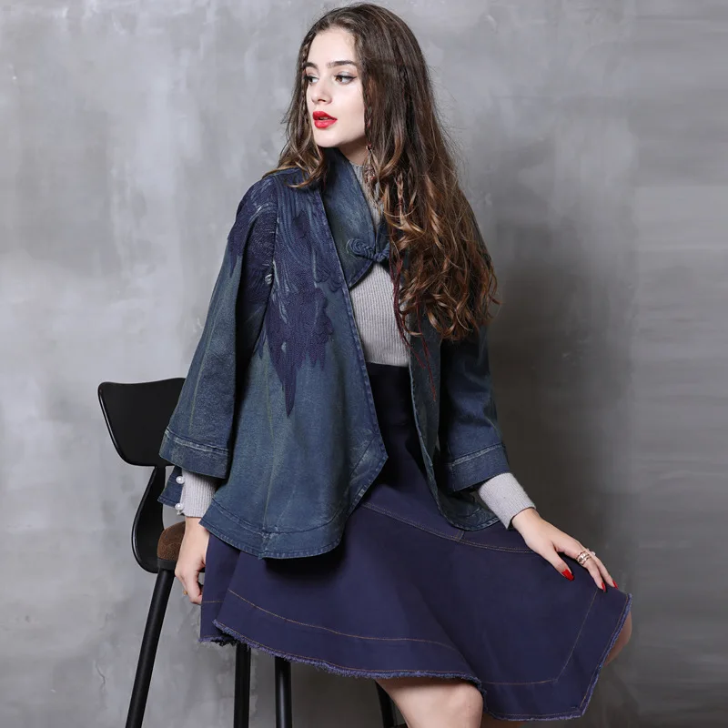

Original couture spring 2020 new short denim jacket retro B9266 embroidery button 7 minutes of sleeve coat