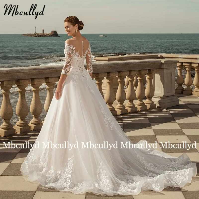 

Mbcullyd Elegant Wedding Dress Appliques 3/4 Sleeve A-Line V Neck Court Train Bride Illusion Princess Vestido de Noiva Plus Size
