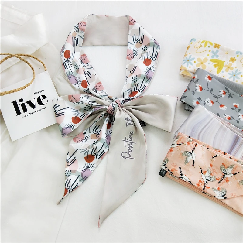 

NEW Flowers Bird Print Silk Scarf Women Bag Skinny Scarves Wrist Towel Foulard Headband for Ladies Neckerchief Bandana 2021