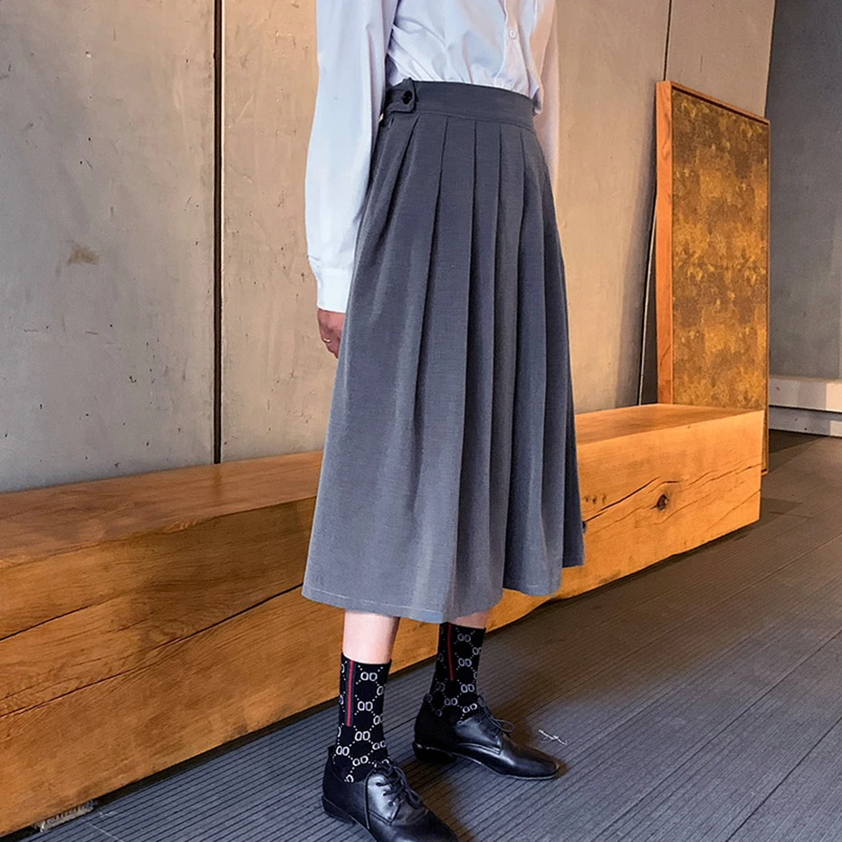 

3XL Korean Style Black Pleated Skirts Women Autumn Winter Thick Skirt Female Side Zipper High Waist Saia 2021