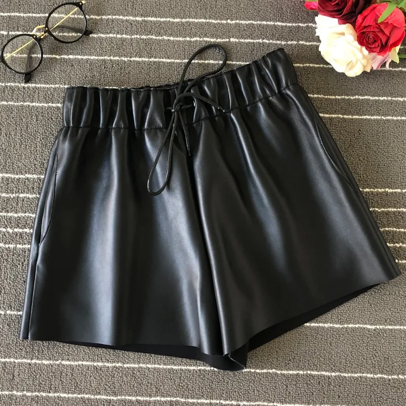 

Sheepskin Female Elastic Quality High Waist A-Line Loose Wide Leg Casual Shorts Women Summer Streetwear Genuine Leather Hotpants