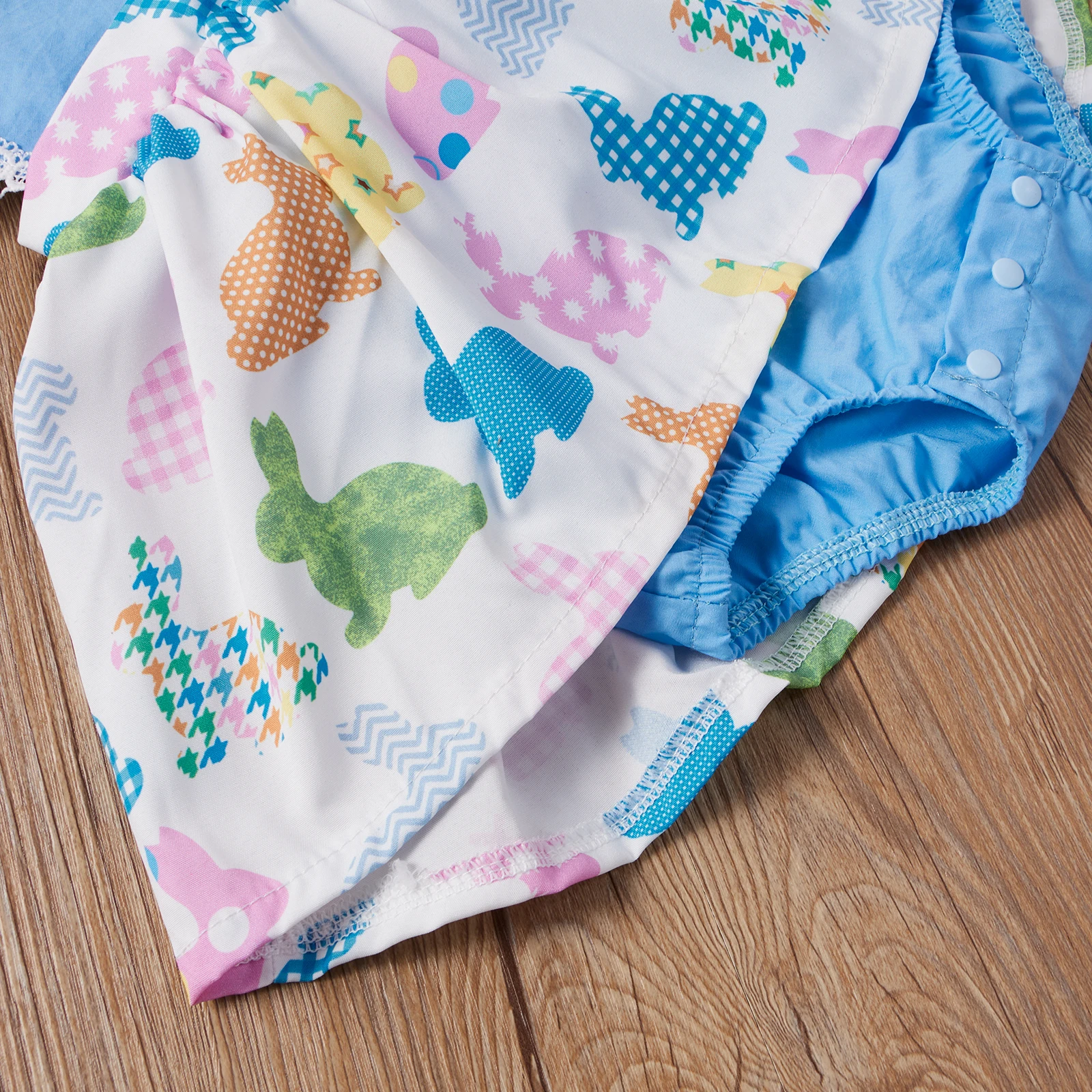 

pudcoco 0-24 Months Newborn Baby Girls Easter 2-piece Outfit Set Fly Sleeve Cartoon Rabbit Print Romper Dress + Headband Set