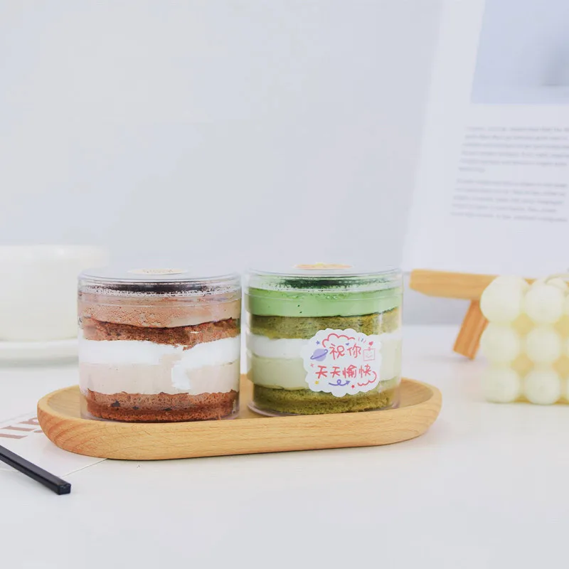 

20pcs High quality thick hard plastic round packaging cake box small 200ml transparent tiramisu pudding dessert cups with lids