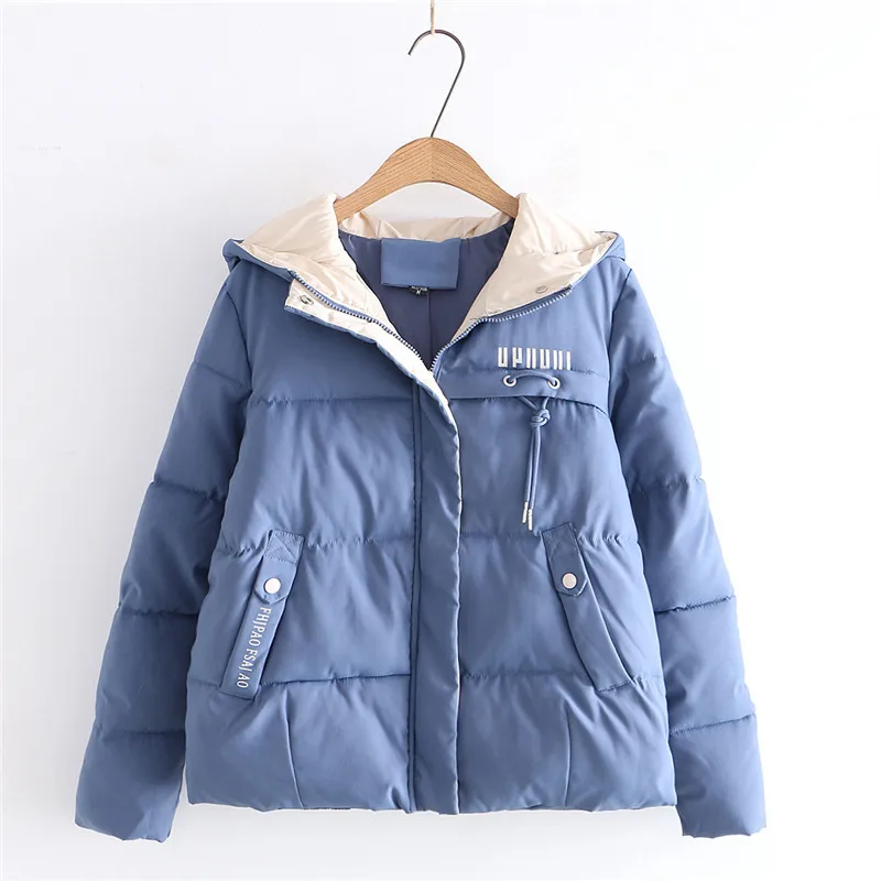 Зимняя короткая парка размера плюс Женская Корейская свободная Толстая ватная