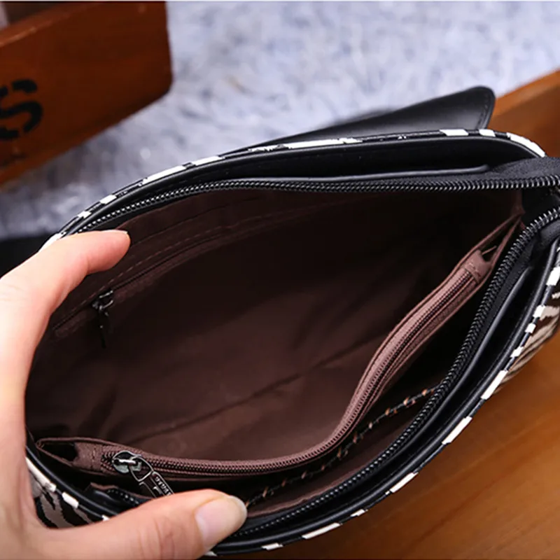 

Genuine Leather 2021 New Fashion All-match Underarm Bag Real Leather Striped Shoulder Messenger Small Square Bag Petit Sac Femme