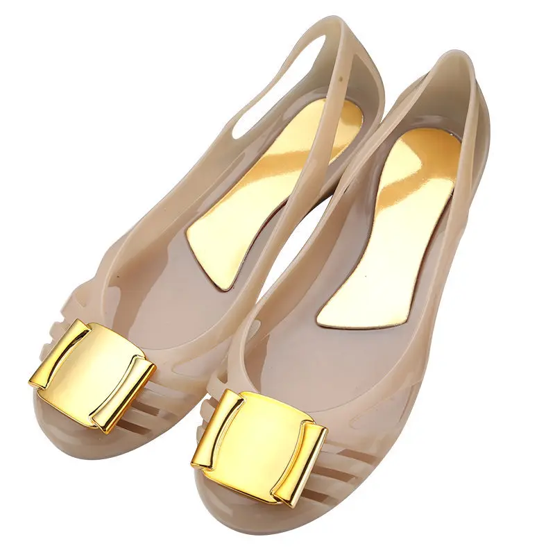 

Pvc Summer Jelly Shoes Women Slip On Sandals Metal Buckle 2021 New Casual Shoes Plastic Holiday Sandals for Women Flats