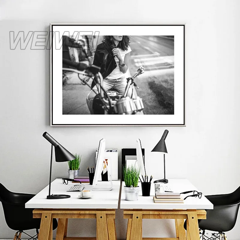 

Black and White Canvas Painting Lady Riding In The Car Poster Hd Print Home Decoration Frameless for Bedroom and Living Room