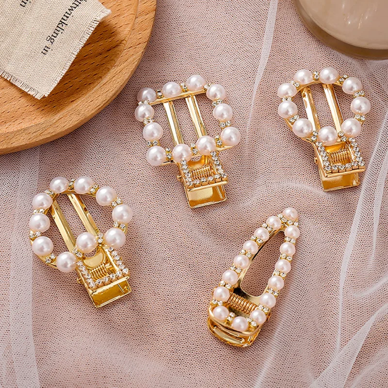 

DISCICI 2021 New Clip Korean Personality Women's Duckbill Clip Rhinestone Hairpin Pearls Female Hairpin Adult Tide OH1061