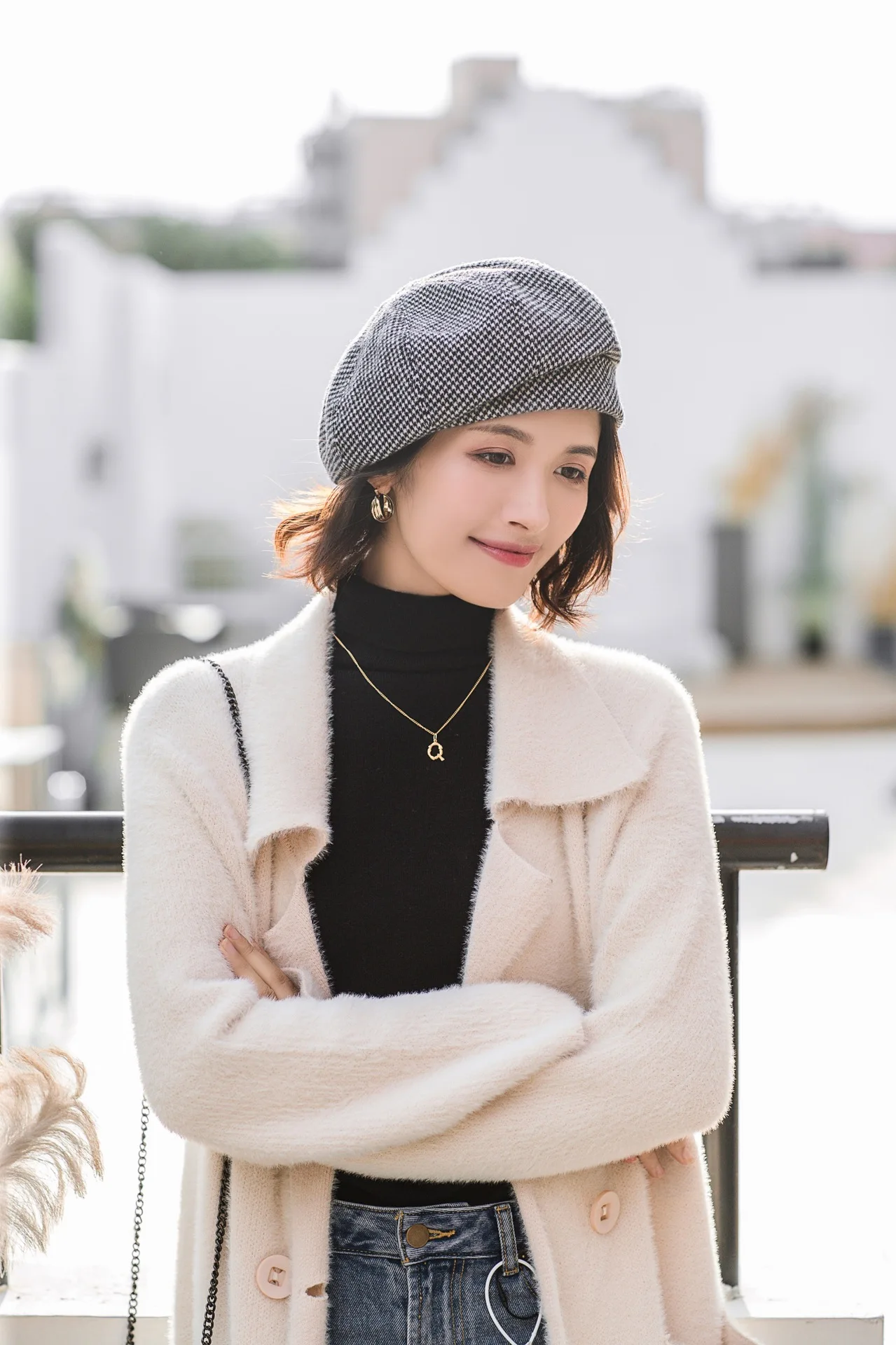 

Houndstooth Berets Hat Female Autumn And Winter Korean Version Wild Japanese Student Plaid Painter Hat Cute British Pumpkin Hat