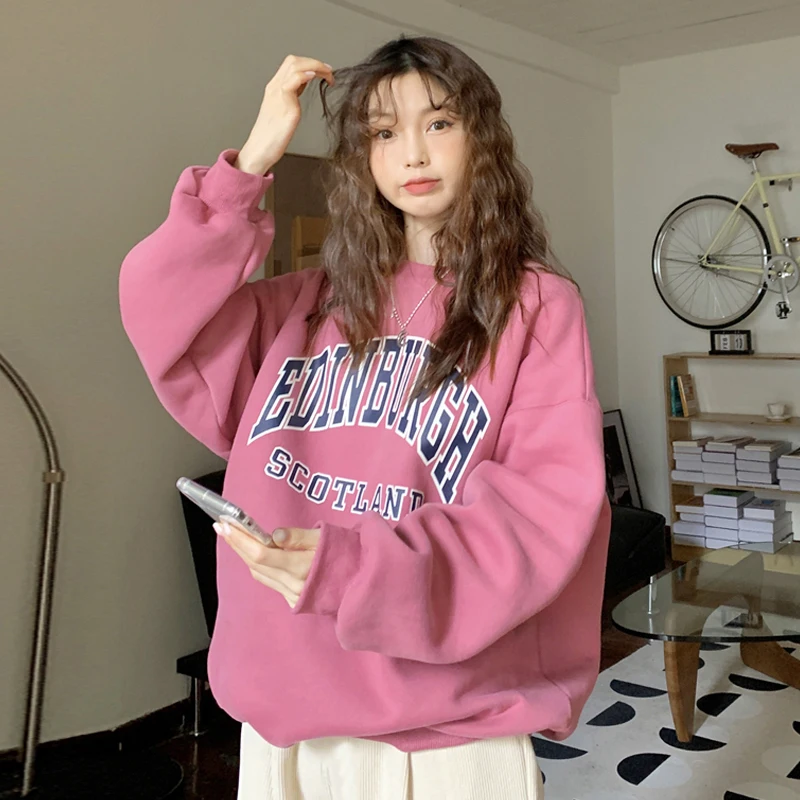 

2021 Autumn Winter New Korean Fashion Retro Wild O Neck Letter Print Design Loose Casual Plus Velvet Thick Pullover Sweater