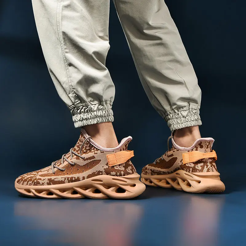 Fashion Blade Sneakers Men Soft Jogging Walking Tennis Sneakers 2021 New Breathable Casual Sports Shoes Men Light Running Shoes