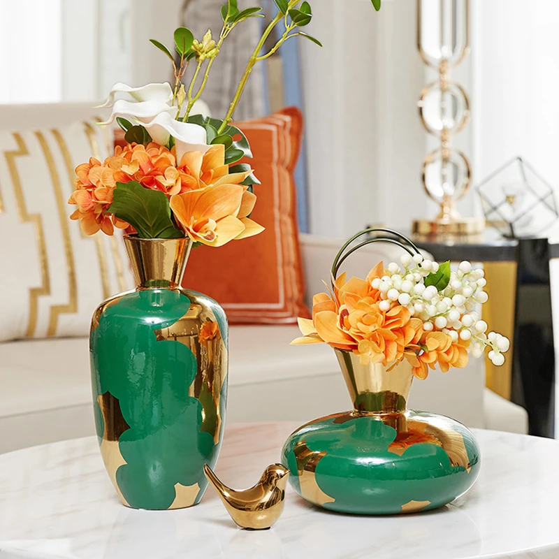 

European Ceramic Green Golden Vase Desktop Flower Arrangement Home Decoration Modern Living Room Bookcase Office Flower Wedding