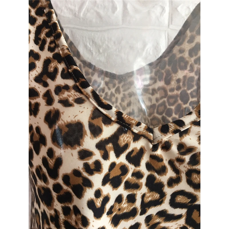 Новые модные женские топы без рукавов с v-образным вырезом и леопардовым принтом