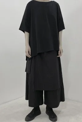 

The New 2020 Summer Dark Series Has An Asymmetrical Design with Short Sleeves on The Back T Shirt for Women