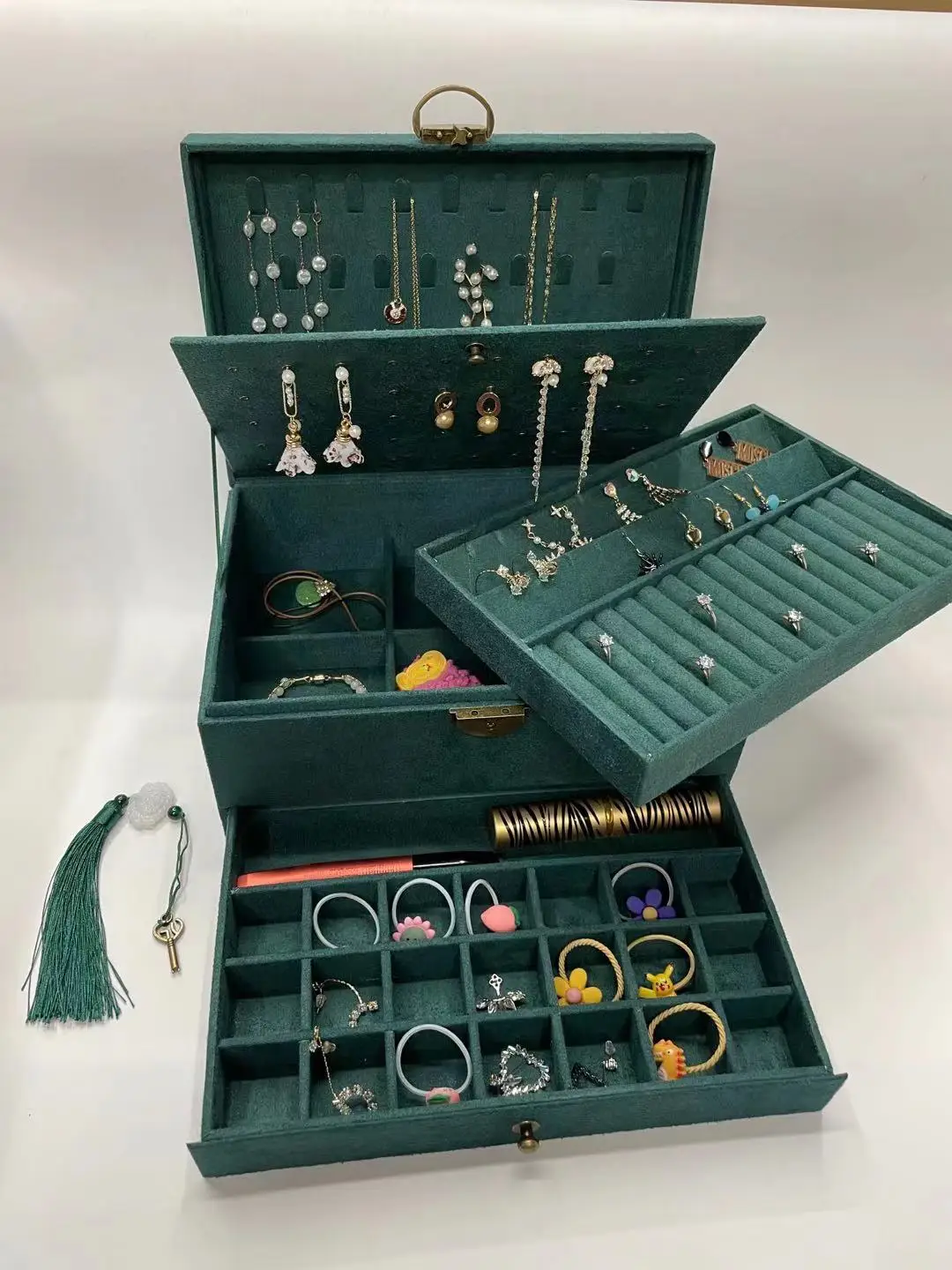 

Органайзер для ювелирных изделий, 3 слоя, с замком, 4 цвета