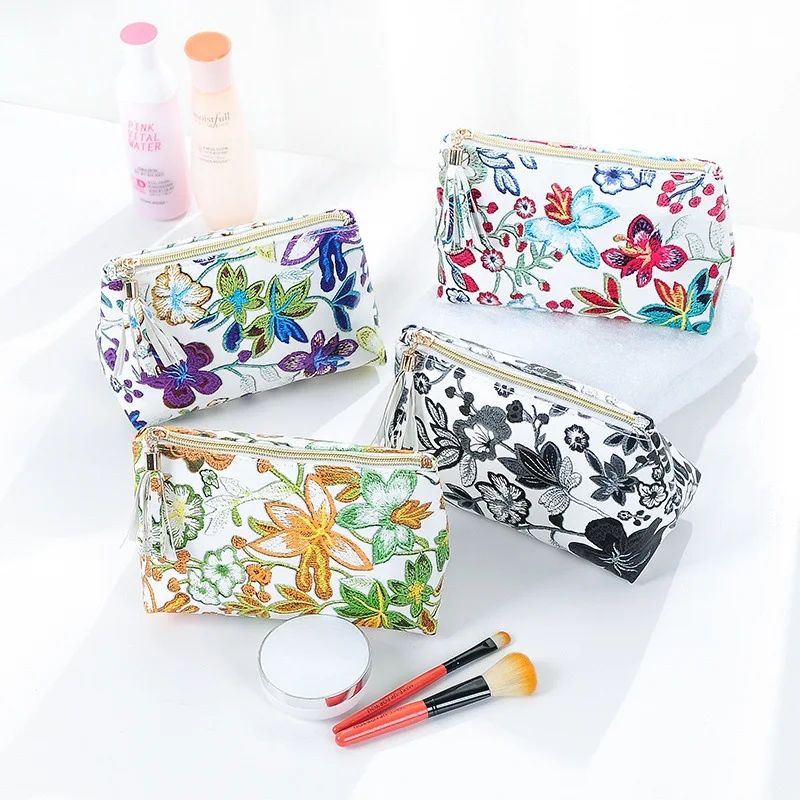 

Women Cosmetic Bag 3D Embroidery Tassel Ladies Makeup Bag Pouch Toiletry Bag Portable Zipper Handbag Make Up Organizer Case