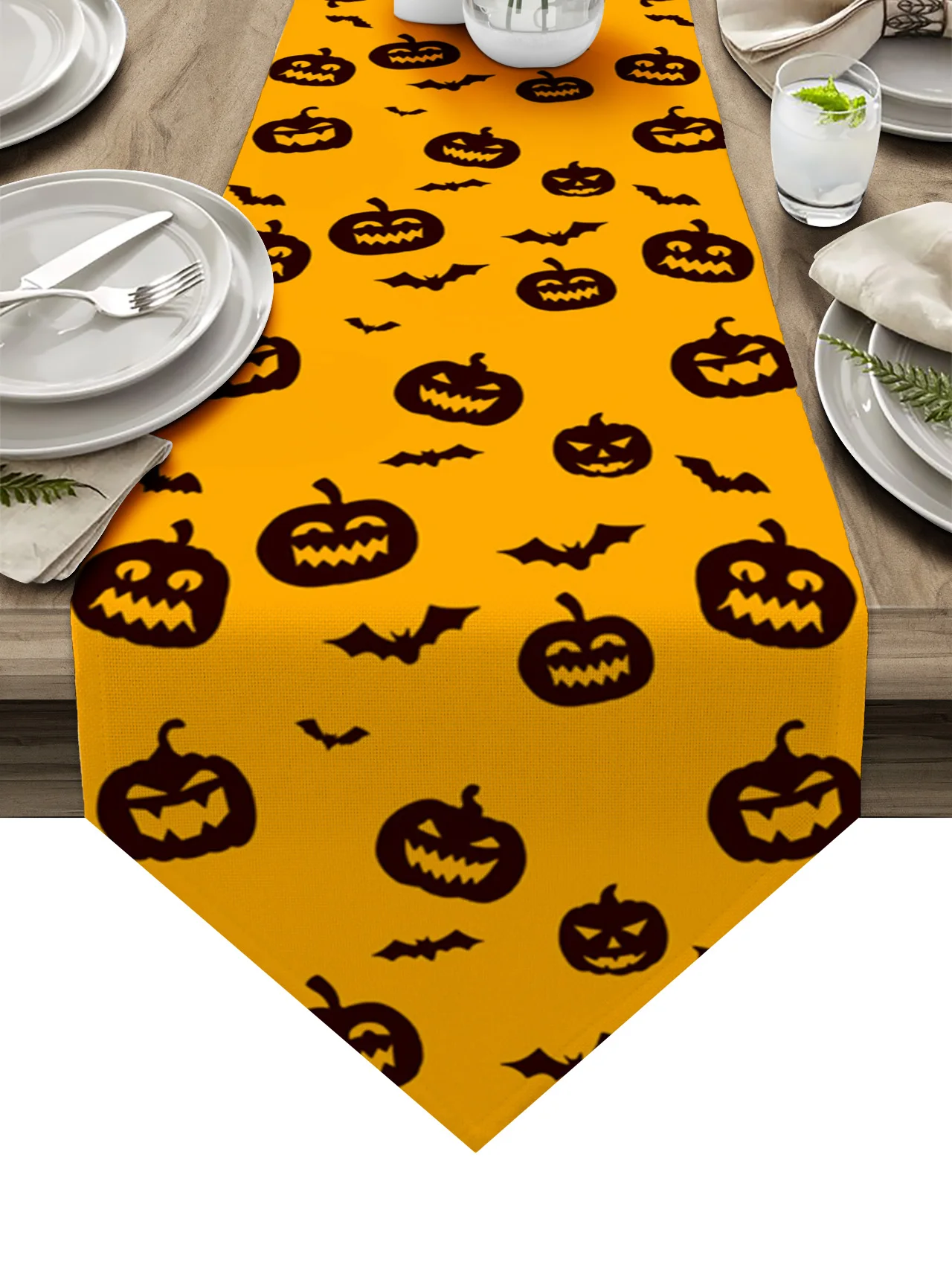 

Halloween Table Runners Pumpkin Lantern Bat Modern Home Dining Room Decor Table Cloth Wedding Party Table Runners
