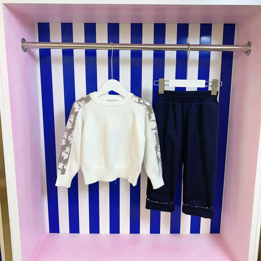 

Brand Designer Clothing For Boys Sets Autumn New Soft Knitted Sweater Suit Kids Clothes Top+Trousers 2Pcs Child Tracksuit Winter