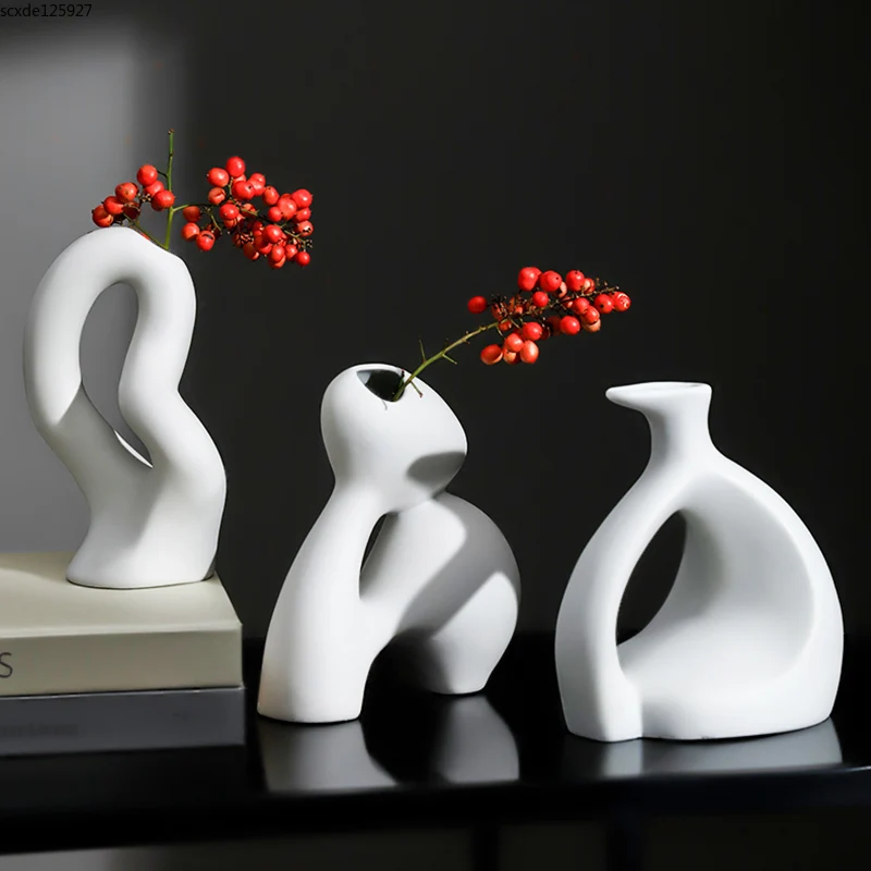

European-style Ceramic White Hollow Vase Abstract Art Dried Flower Flower Arrangement Creative Table Decoration Vase Home Decor